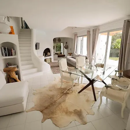 Maison De Charme Au Coeur Du Golfe De Saint-tropez * Gassin