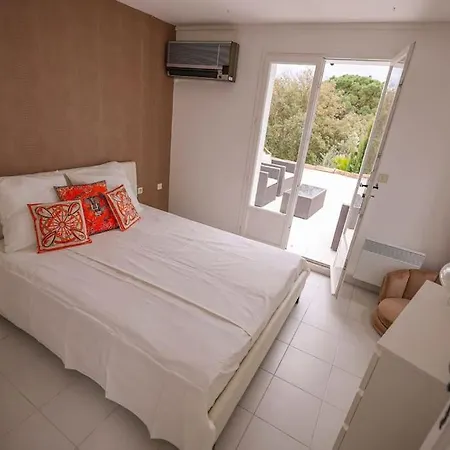 Maison De Charme Au Coeur Du Golfe De Saint-tropez *