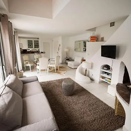 Maison De Charme Au Coeur Du Golfe De Saint-tropez Tatil Evi *